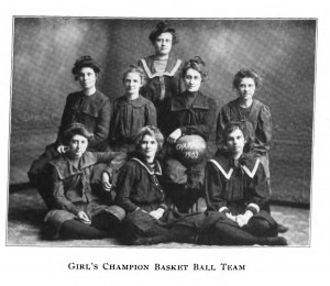 1902 Women’s Basketball Team coached by Miss Juliette Maxwell. Arbutus 1902