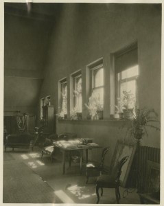 Steele’s studio in 1923. Courtesy of IU Archives, P0029917.