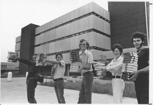 Students participate in a “book walk” and carry books to the new library in September 1972. Courtesy of Helmke Highlights, September 2012, Volume 5 Issue 3.