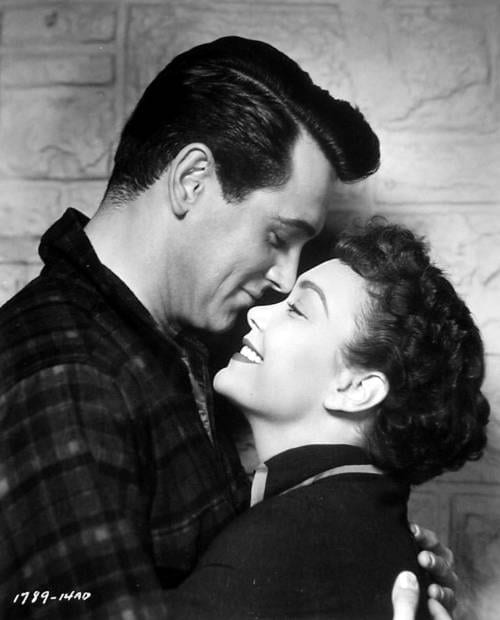 Wyman and Rock Hudson in a portrait for All That Heaven Allows
