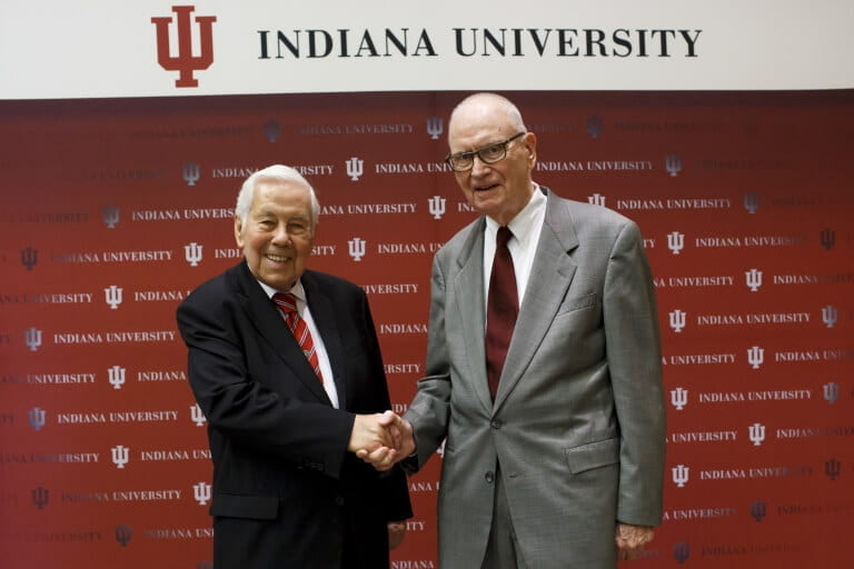 Richard G. Lugar, left, and Lee H. Hamilton, right